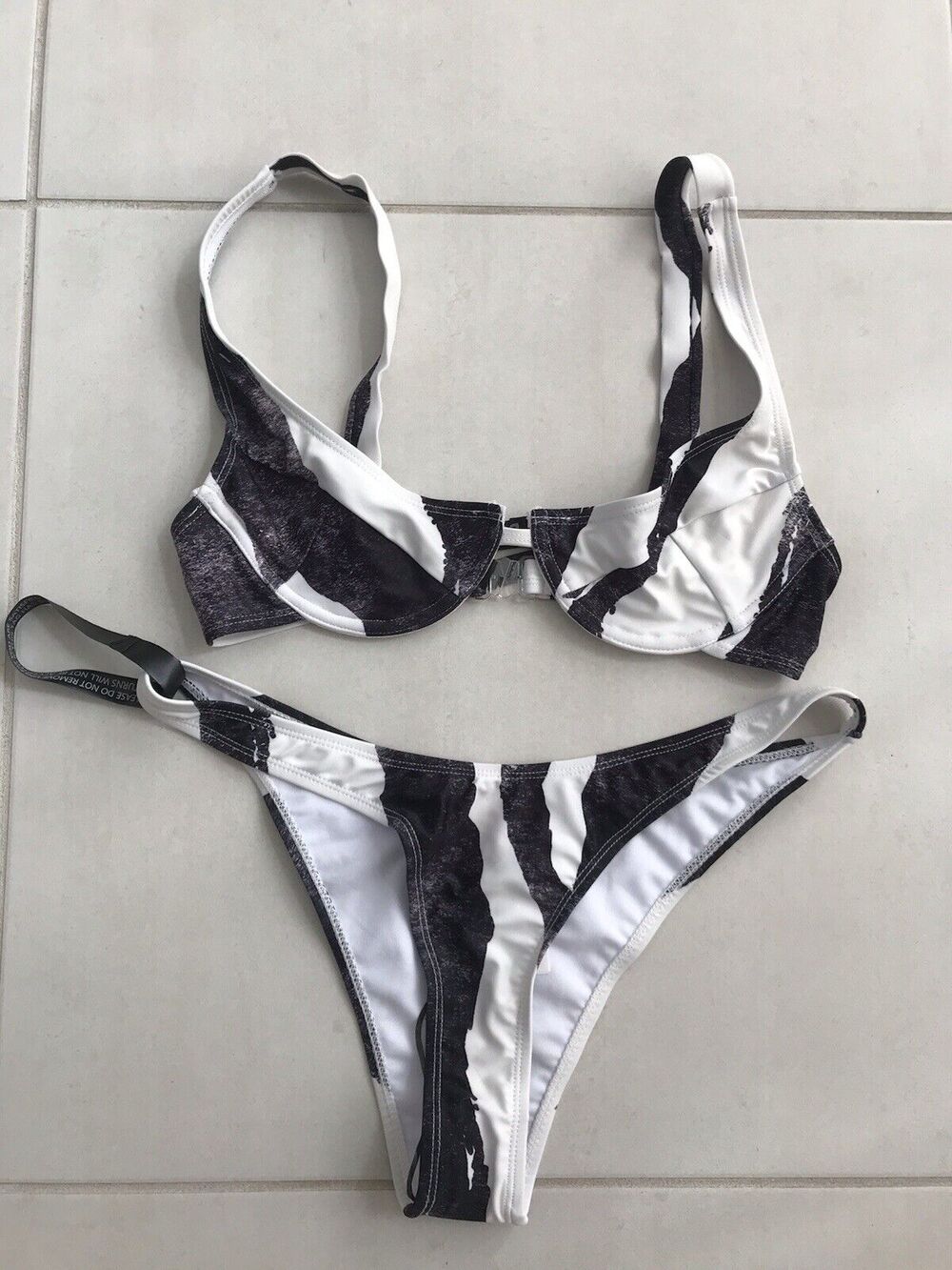 Boohoo Swim Striped Underwire High Waist Bikini Set Sz 4/6 Swimsuit